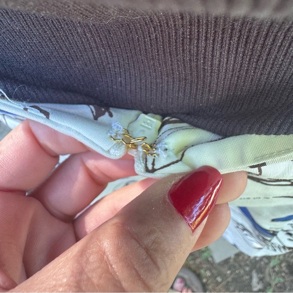 Brooks Brothers floral pleated skirt - Picture 6 of 12